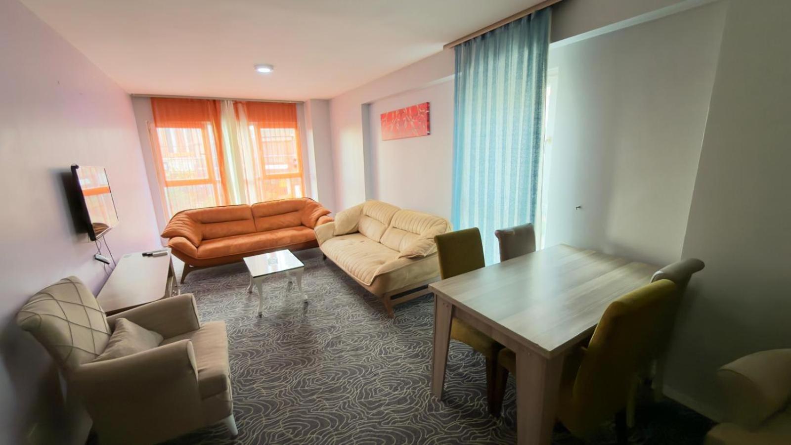 Gueven Aparthotel